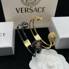 Picture of Versace Bracelet _SKUVersacebracelet06cly7516644